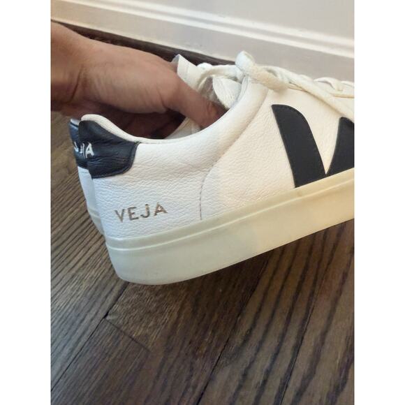 Veja CAMPO LEATHER WHITE Black EU 42 Women’s Sz 10.5/11 $175 - Picture 12 of 15